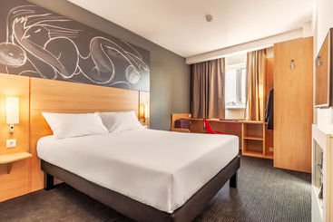 هتل Ibis Krasnodar Center