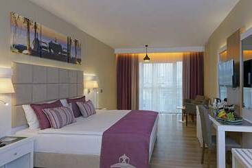 Hotel Asia Beach Resort & Spa