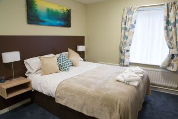 هتل Telford University Rooms