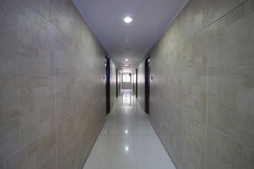 酒店 Oyo Rooms Koti Imlibun Bus Station