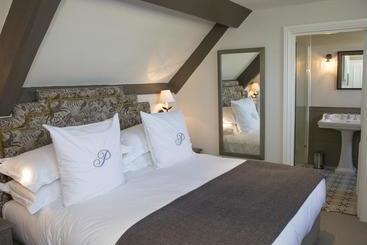 هتل The Painswick