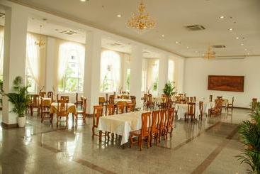 هتل Angkor Davann