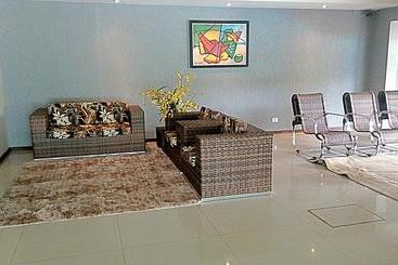 هتل Biss Inn