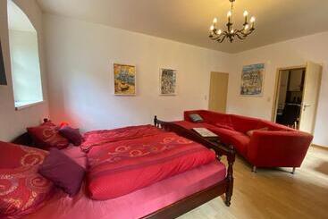 ベッドアンドブレックファースト Felsenmühle Neuleiningen