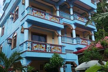 旅馆 Ocean Breeze Inn