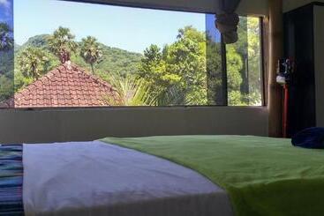 پانسیون Amed View Guesthouse