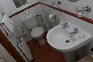 Avondale House B&b