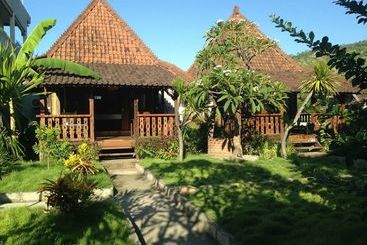 Classic Beach Villas