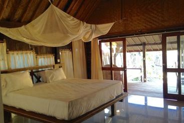 Classic Beach Villas
