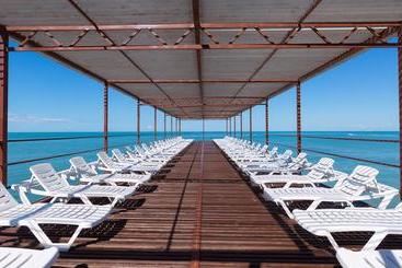 هتل Znanie Health Resort