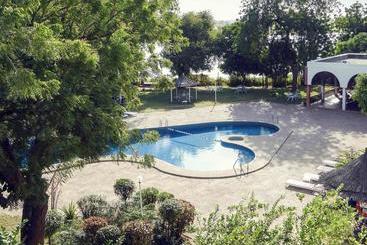 هتل Mercure N Djamena Le Chari