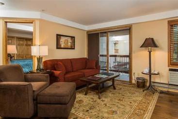 Torian Plum Plaza Condos