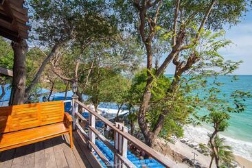 Szálloda Sangthian Beach Resort