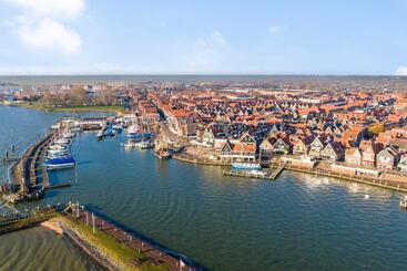 بنسيون Luxury Loft At Lake Volendam 20 Min. From Amsterdam Cs
