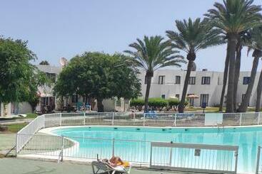 پانسیون Alojamientos Playa Centro Corralejo 3