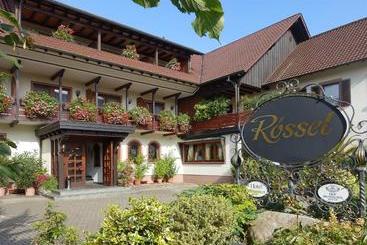 هتل Gasthaus Zum Rössel Lichtenau