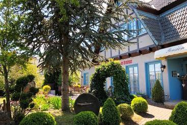 هتل Pension Zum Brauhaus