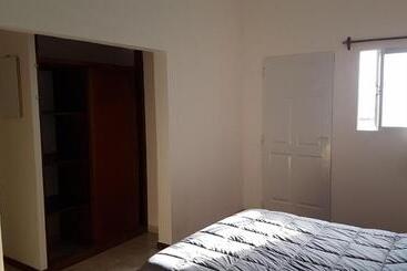 Nina Hostel