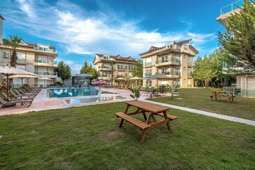 מלון דירות Belek Deluxe Suit