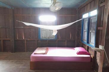 پانسیون Vixay Dorm