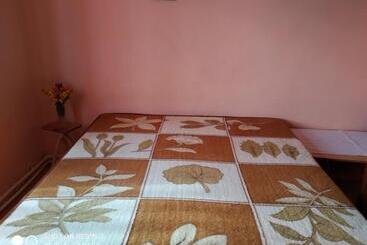 پانسیون Casa Camelia