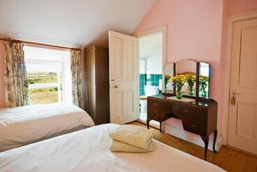 בית מלון כפרי Castlehouse B&b