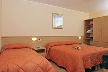 בית מלון כפרי Garni Maria