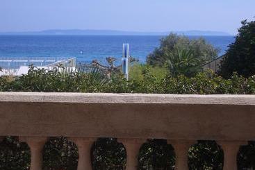 هتل Hôtel Beau Soleil