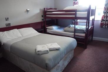 هتل Tralee Holiday Lodge