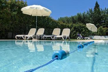 هتل Residence Corte Del Bosco
