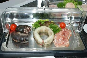 فندق Am Rosenplatz,24 Stunden Check In, Kostenfreie Parkplätze