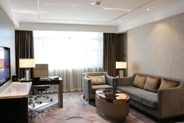 Bavaria Regent Hotel Hailar