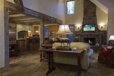 هتل Adams Ranch Retreat By Telluride Resort Lodging
