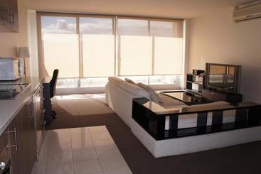 هتل Summer Inn Holiday Apartments
