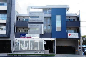 هتل Summer Inn Holiday Apartments