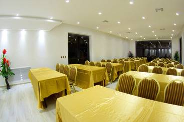 هتل Catedral Plaza