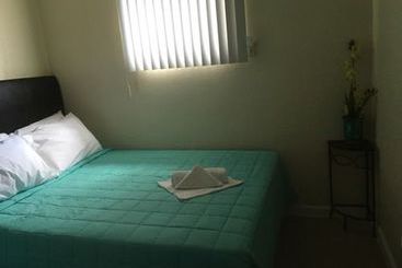 مُتل The Ramona Inn