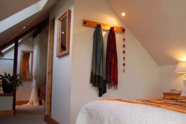 The Old Forge Bed & Breakfast