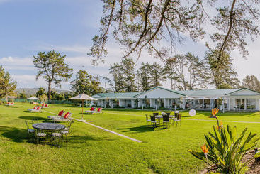 هتل Lakeside Lodge & Spa