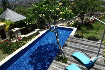 استراحتگاه Sun Island Suites & Spa Goa Gong