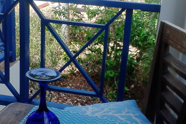 استراحتگاه Marblue Villa Suites