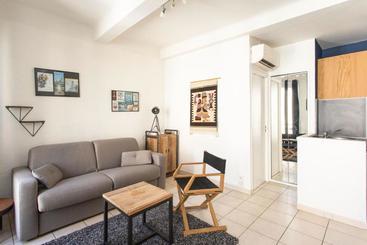 Vagliano Furnished Flat
