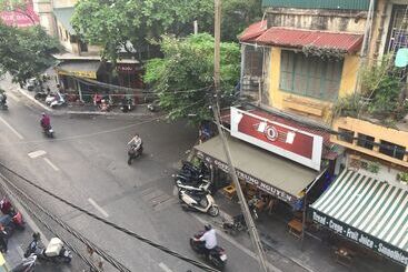 Hostel Hanoi La Vision