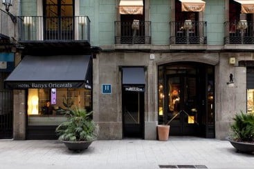 هتل Chic&basic Habana Hoose