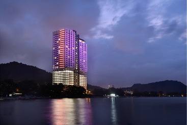 هتل Lexis Suites Penang