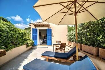 فندق Son Grec Petit Resort   Adults Only