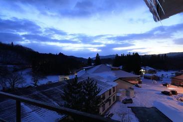 هتل Sannouzan Onsen Zuisenkyo