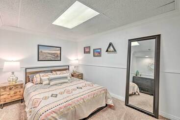 קוטג'' Modern Home W/ Fenced Yard: Blocks To Main St!