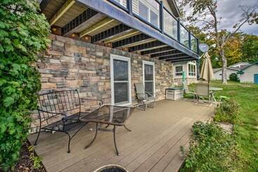 별장 Delightful Isle Retreat W/ Boat Dock & Slip!