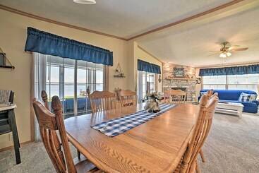 بيت ريفى Houghton Lake House W/fire Pit   2 Mi To Trails!